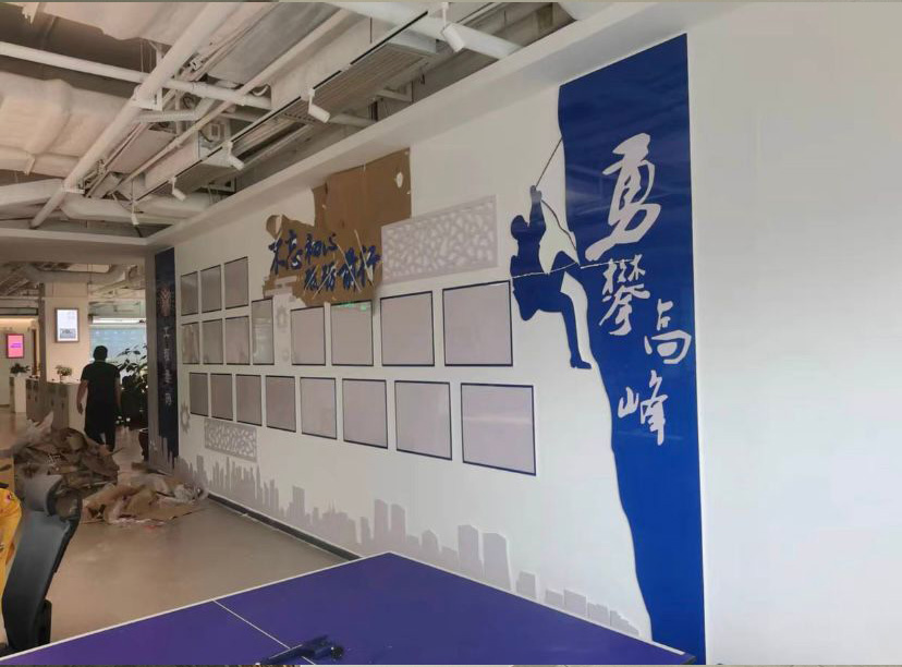 學校走廊過道文化墻怎么設計制作(圖2) 學校走廊過道文化墻怎么設計制作(圖2)